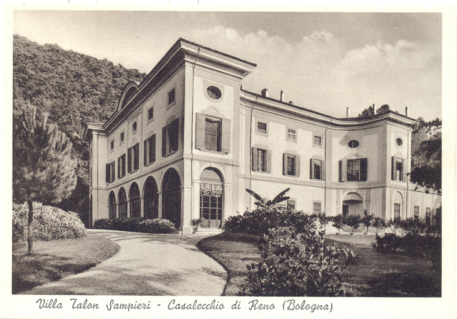 La villa Sampieri Talon (Archivio fotografico Biblioteca C. Pavese)