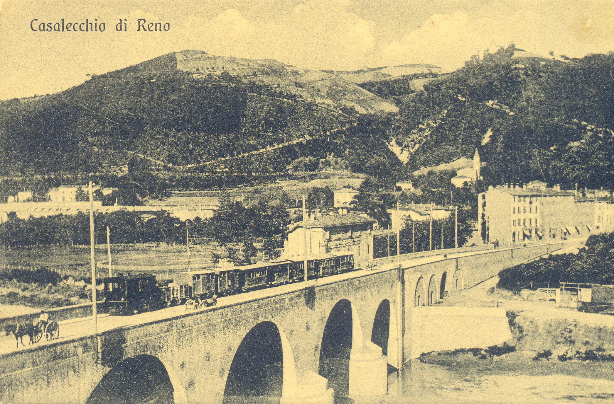 Il vaporino sul ponte a Casalecchio (Archivio fotografico Biblioteca C. Pavese)